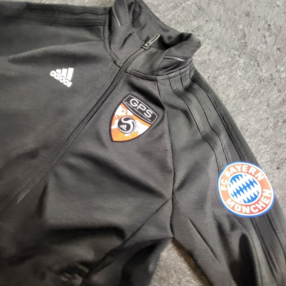 Bayern Munich Black Adidas Zip Up Jacket Youth Size Medium Soccer Football